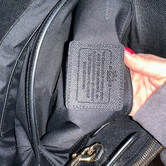 COACH Carryall tote - Picture 5 of 6